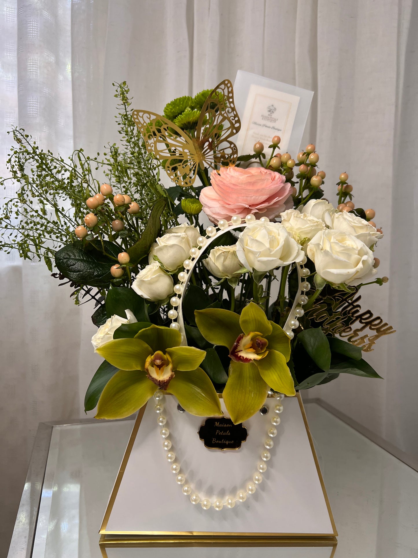 👑 Pearl Garden Handbag